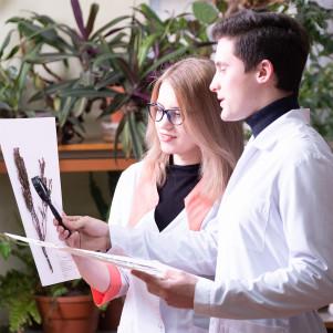 Educational courses in biology at the School of Exact Sciences