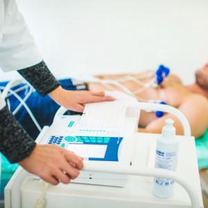 Ambulatory (Holter) electrocardiogram monitoring