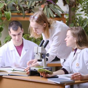 Biology courses for the preparation of the Olympic reserve students (laboratory classes)